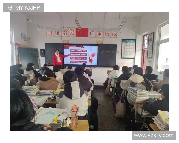 某队延续四十年赛前仪式全队围圈聆听特定歌曲传承团队精神